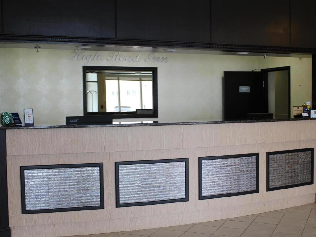 Best Western High Road Inn Edson Luaran gambar
