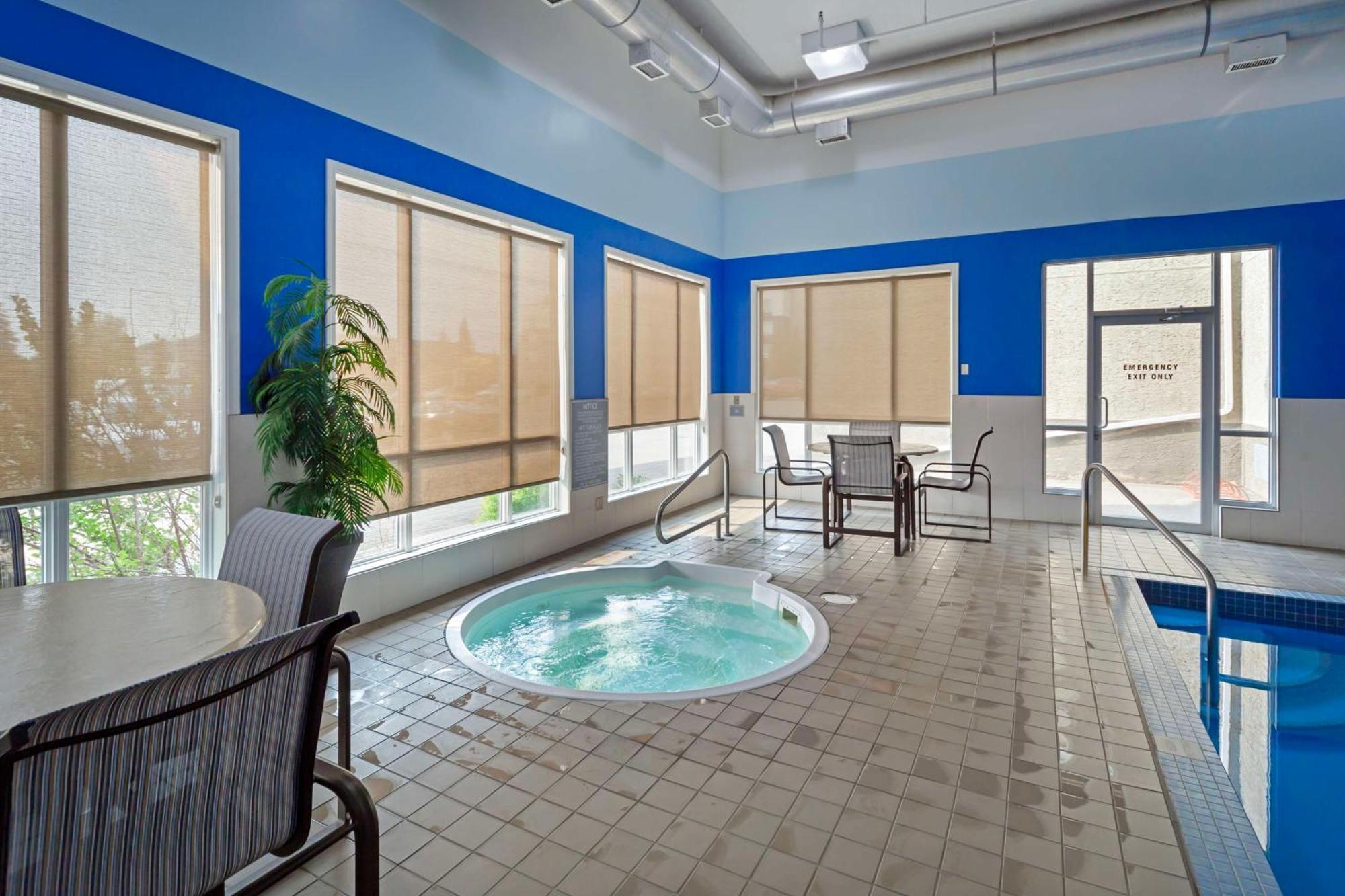 Best Western High Road Inn Edson Luaran gambar